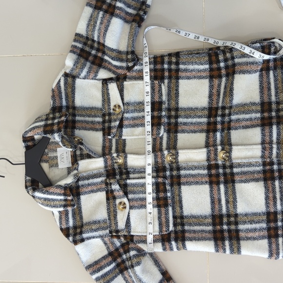 Zara Oversized Shacket - Picture 7 of 9